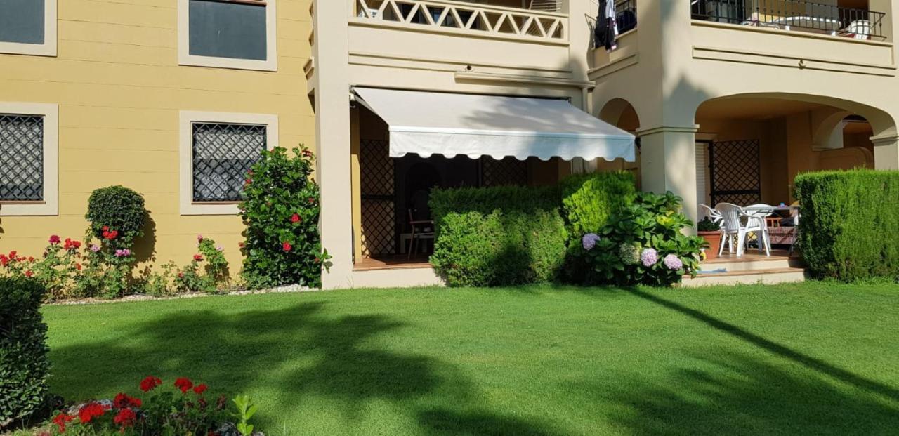 Planta Baja Acceso Directo A La Playa Apartment Isla Canela Exterior photo